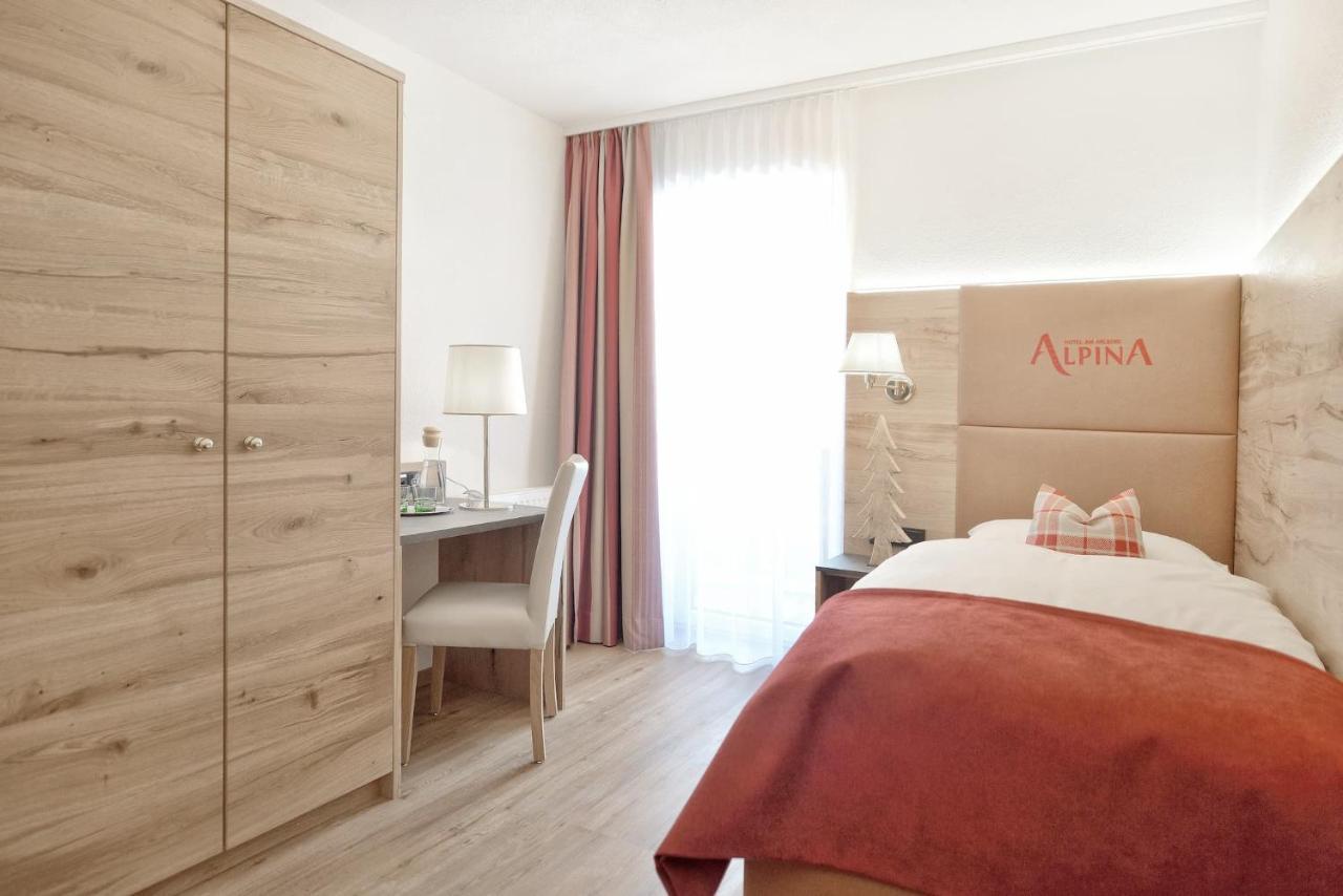 Hotel Alpina Superior Pettneu am Arlberg Dış mekan fotoğraf