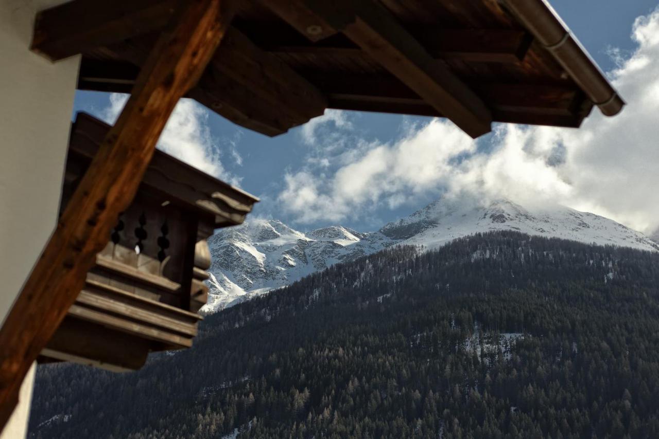 Hotel Alpina Superior Pettneu am Arlberg Dış mekan fotoğraf