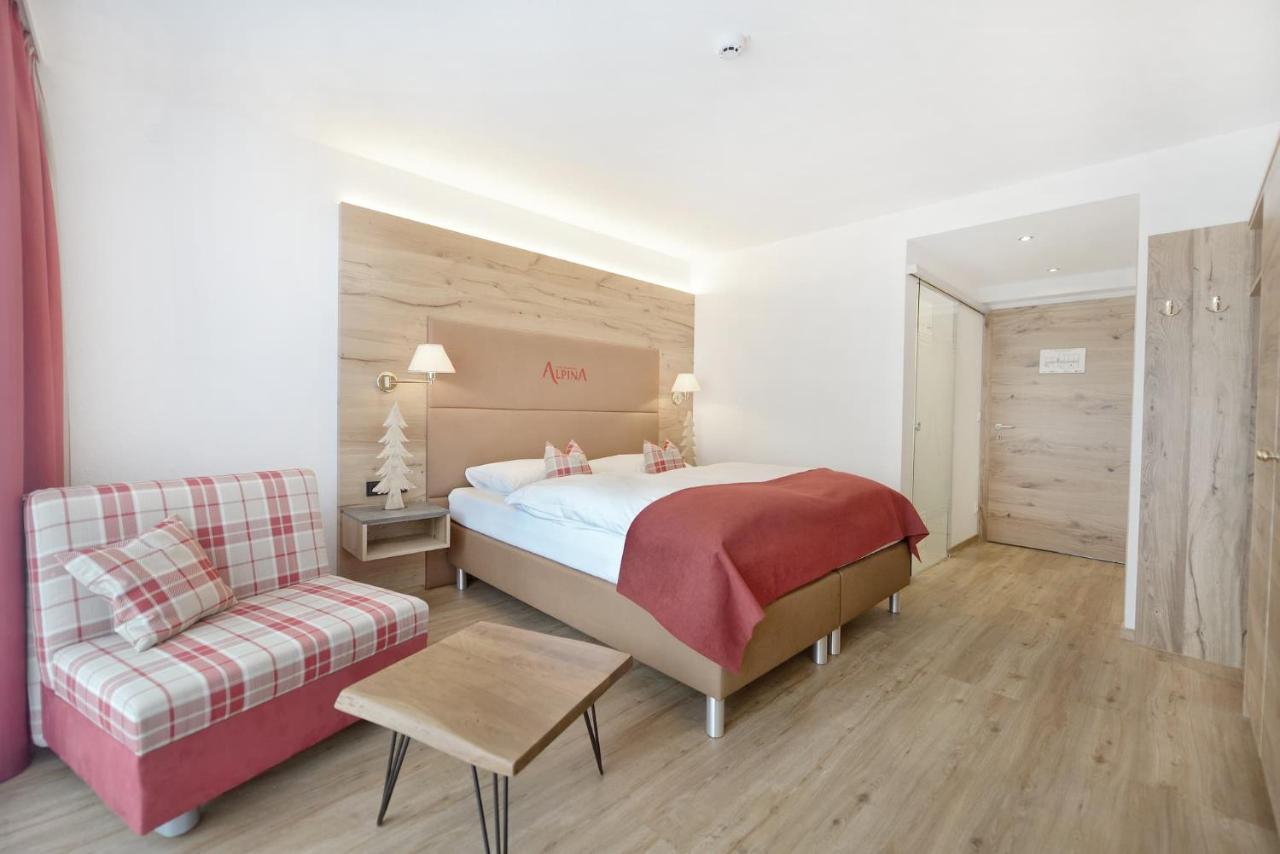 Hotel Alpina Superior Pettneu am Arlberg Dış mekan fotoğraf
