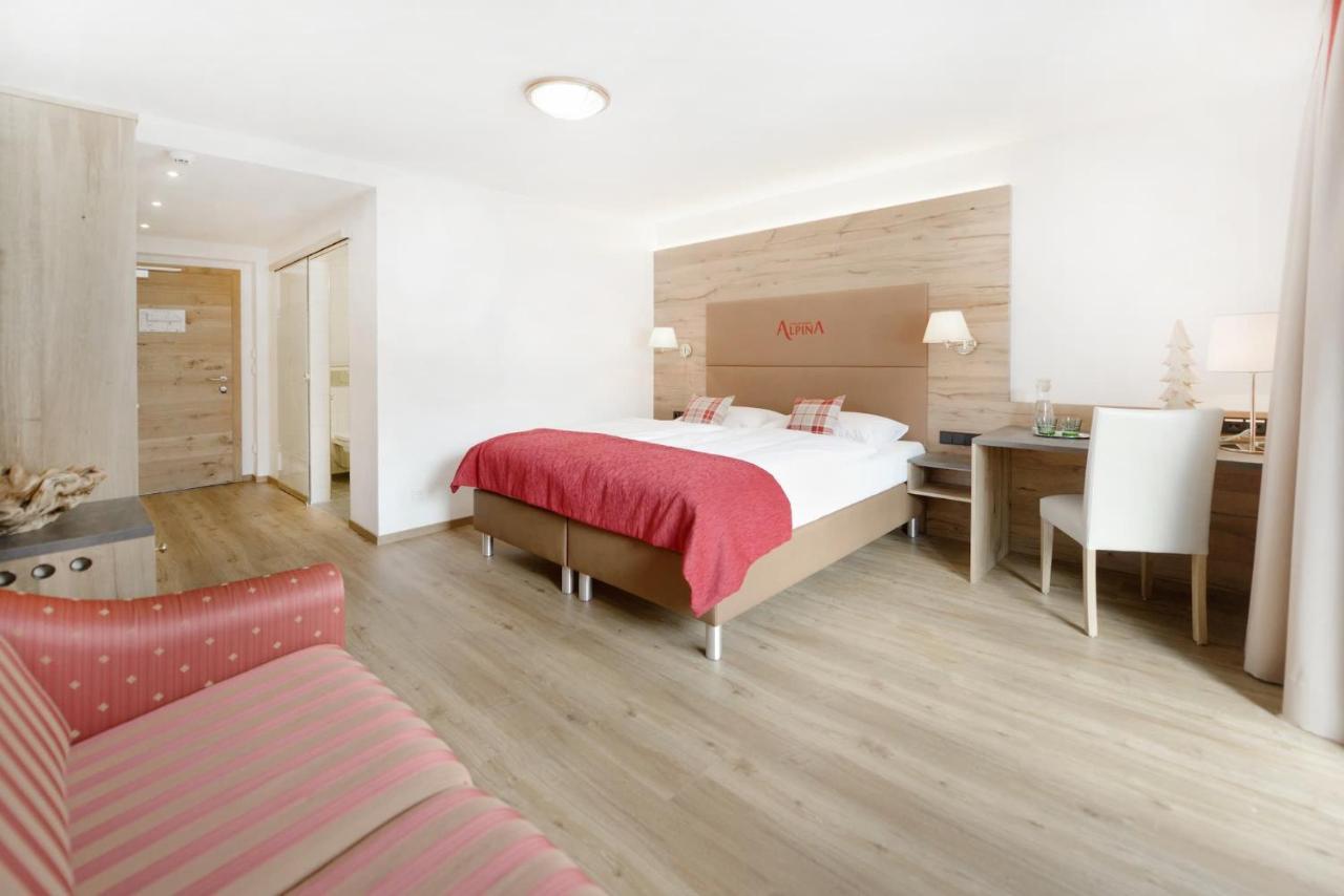 Hotel Alpina Superior Pettneu am Arlberg Dış mekan fotoğraf