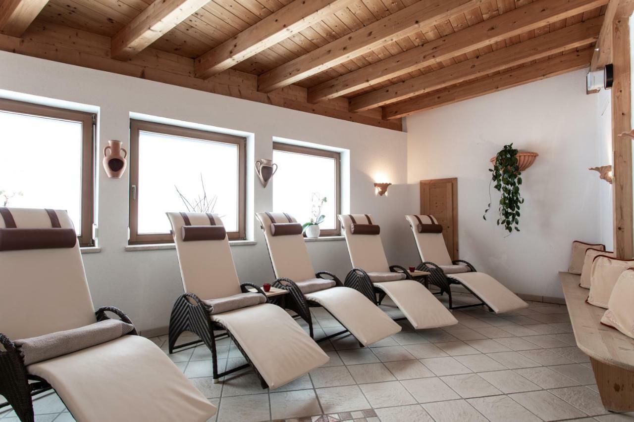 Hotel Alpina Superior Pettneu am Arlberg Dış mekan fotoğraf