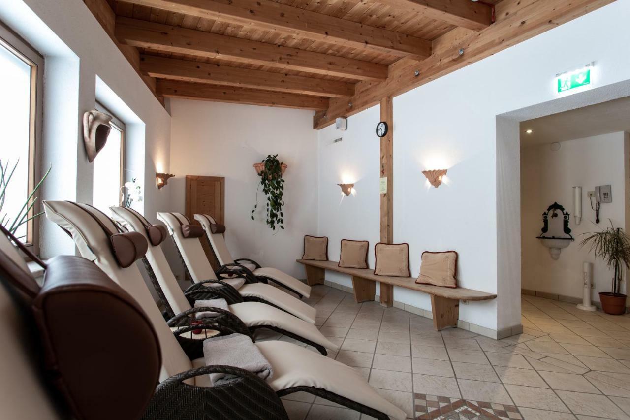 Hotel Alpina Superior Pettneu am Arlberg Dış mekan fotoğraf